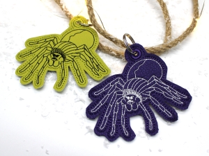 Stickdatei-ITH-Anhnger-Spinne-Halloween