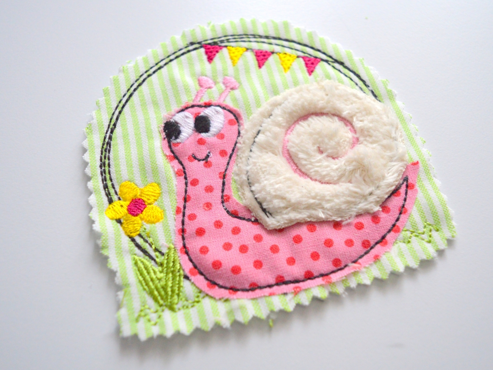 Bild 1 von Stickdatei Schnecke  doodle verschiedene Größen  / (Stickgröße) SEt 10x10cm/ 13x13cm/ 16x16cm/ 18x18cm