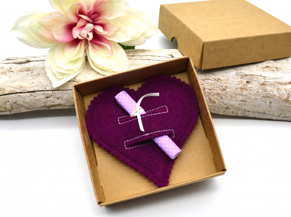 Bild 1 von Stickdatei Herzen ITH Muttertag Hochzeit Love