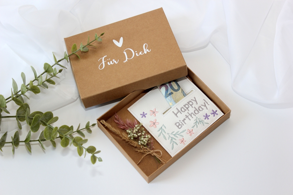 Bild 1 von Stickdatei Geburtstag Happy Birthday ITH Wunscherfüller   / (Lizenz) Unlimited