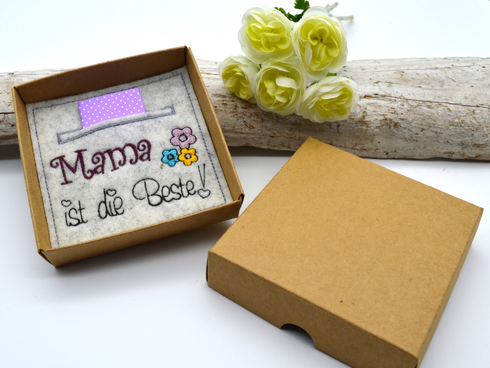 Bild 1 von Stickdatei Muttertag Mama ITH Wunscherfüller 