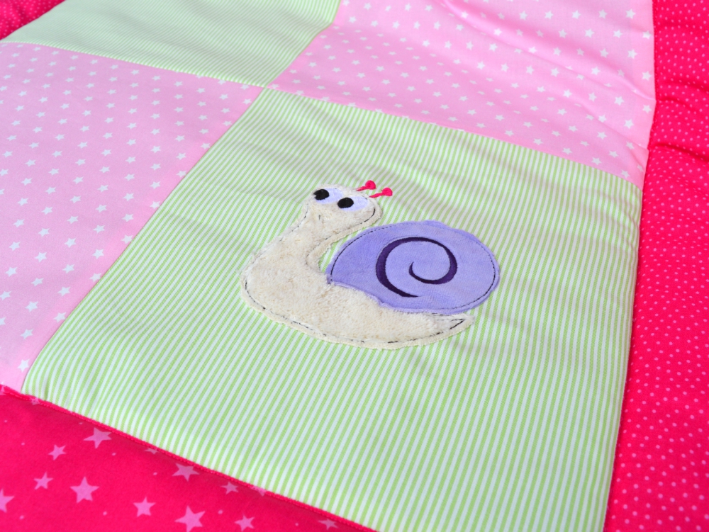 Bild 1 von Stickdatei Schnecke  doodle verschiedene Größen  / (Stickgröße) SEt 10x10cm/ 13x13cm/ 16x16cm/ 18x18cm