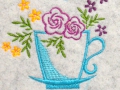 Bild 3 von  Stickdatei Blumentasse Tasse mit Blumen verschiedene Größen