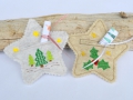 Bild 2 von ITH Stickdatei Weihnachten Geschenkanhänger  / (Größe) SET 10x10cm und 13x13cm