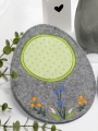 Bild 2 von ITH Mug Rug Stickdatei Eiform Blumen