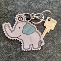 Bild 3 von Stickdatei ITH Elefant Anhänger Schlüsselanhänger