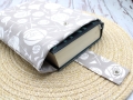 Bild 3 von Stickdatei ITH Buchhüllen Buch Lesen Bücherschutz Leseratte Geschenkidee