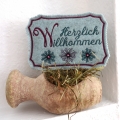 Bild 1 von Stickdatei Schild ITH Willkommen ab 10x10cm