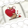 Bild 1 von Stickdatei Maus Herz Valentinstag Liebe 10x10cm