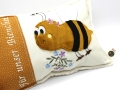 Bild 2 von Stickdatei ITH Kissen Biene Hummel  / (Stickrahmengröße) 20x30cm