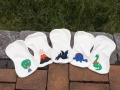 Bild 9 von Stickdatei Dino ITH Tuch Dinowelt Schulterspucktuch